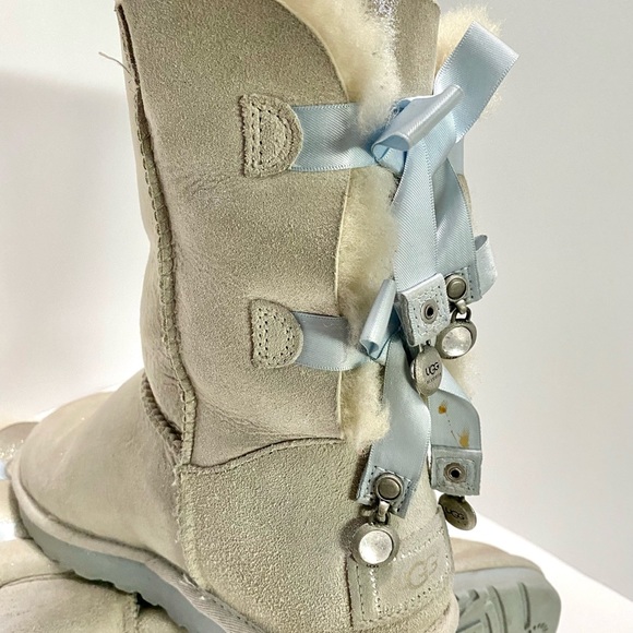 UGG “I Do Collection” Bailey Boot size 9 - Picture 6 of 8